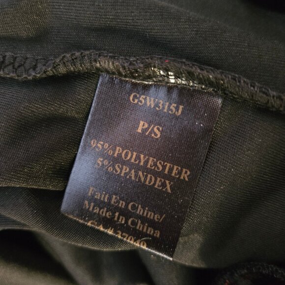 Y2K deadstock Crushed Velvet Sleeveless top Size S Black Red Whimsigoth Fairy - Picture 8 of 8